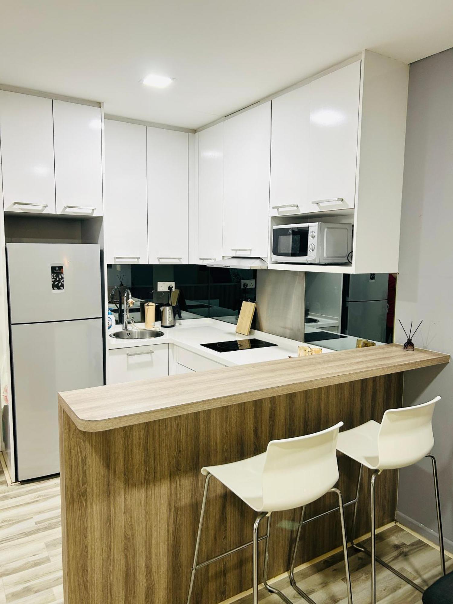 Summer Suites Klcc By Impexia Kuala Lumpur Ngoại thất bức ảnh