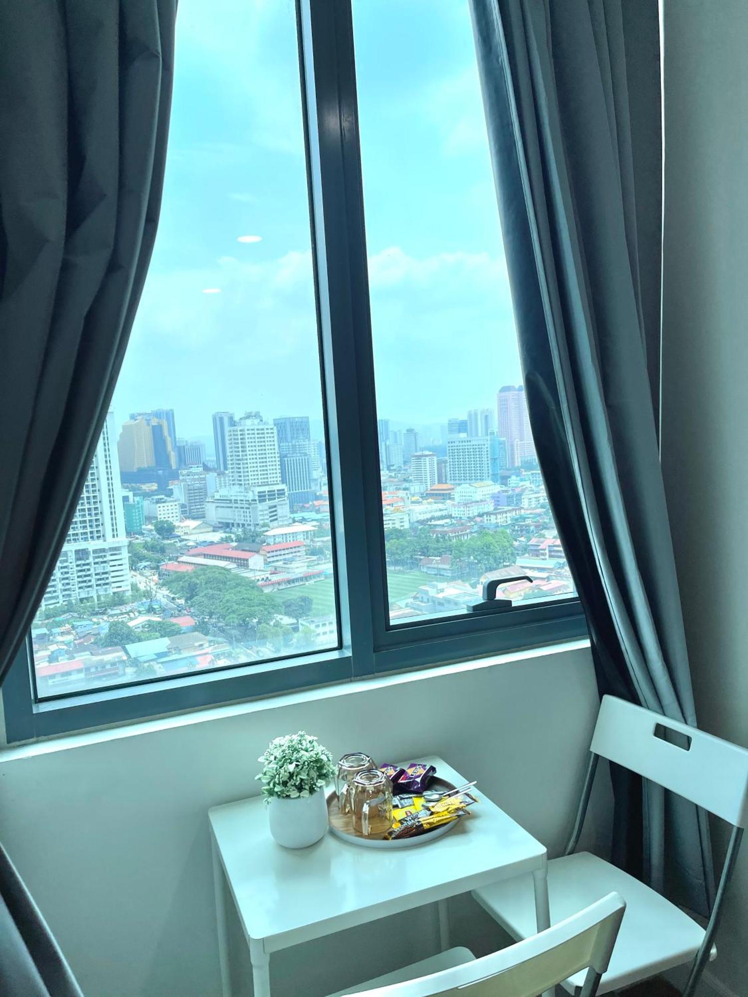 Summer Suites Klcc By Impexia Kuala Lumpur Ngoại thất bức ảnh