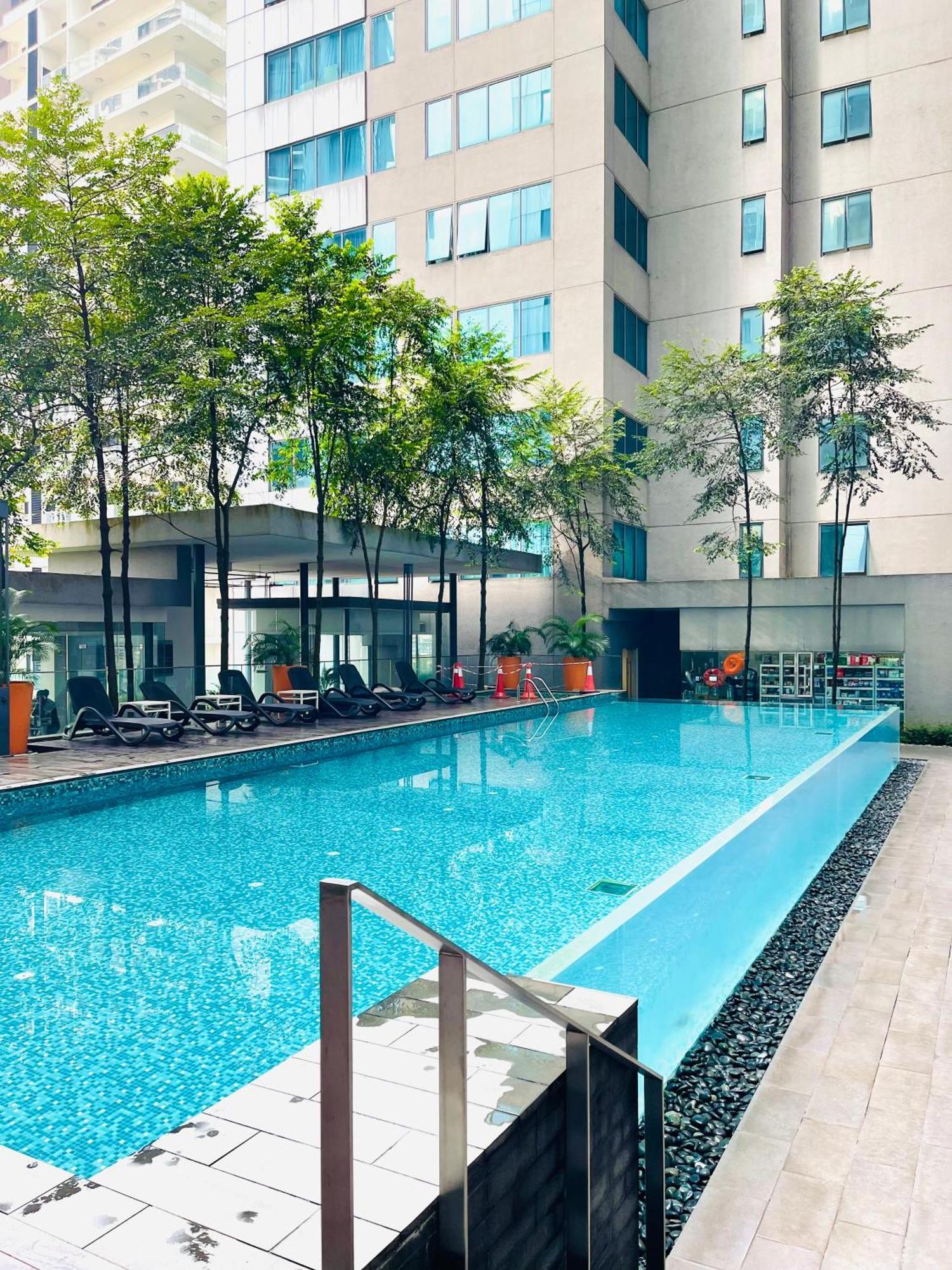 Summer Suites Klcc By Impexia Kuala Lumpur Ngoại thất bức ảnh