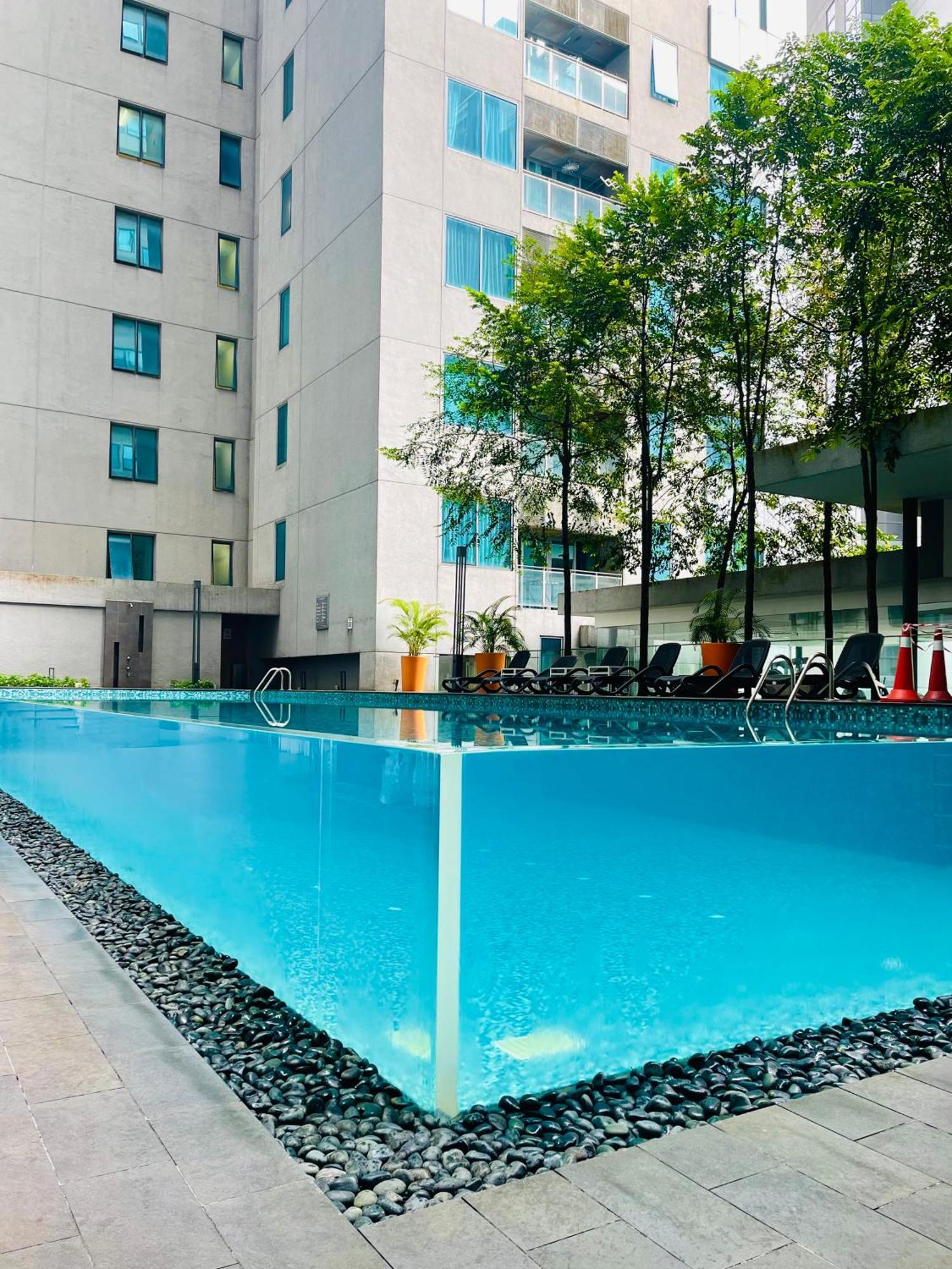 Summer Suites Klcc By Impexia Kuala Lumpur Ngoại thất bức ảnh